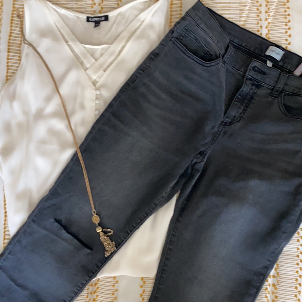 Distressed Ankle Jeans, Sneak Peak Denim
